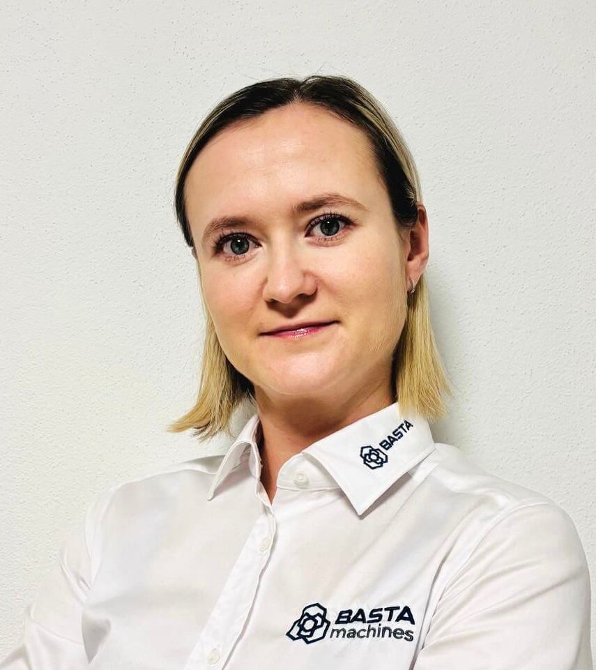 Ing. Katarína Santová